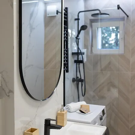 Imedio Olive Aviatiei Βουκουρέστι